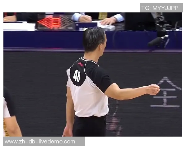 广东男篮动态杜锋莫兰德达成和解吉伦沃特伤情更新胡明轩表现逊色于徐杰